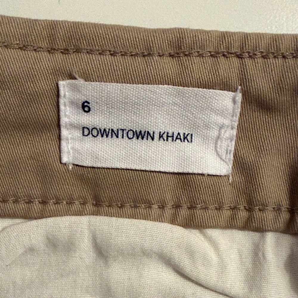 GAP Tan Casual Trousers- New without tag. Size 6 Downtown Khaki. - Picture 4 of 10